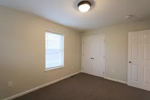 362 Fox St SW, Grand Rapids, MI 49507 - Photo 13