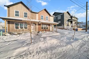 530 New Ave SW, Grand Rapids, MI 49503 - Photo 1