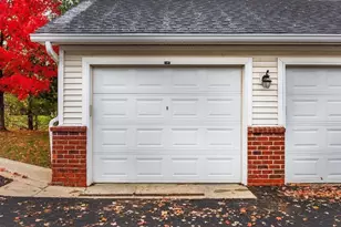 854 W Summerfield Glen Circle W, Ann Arbor, MI 48103 - Photo 27