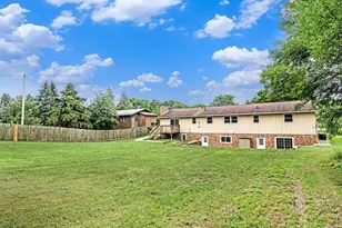 8687 Lilac Ln, Berrien Springs, MI 49103 - Photo 25