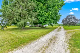 322 W Chicago Rd, Coldwater, MI 49036 - Photo 43