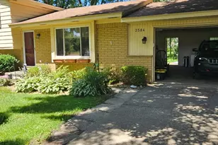 3584 W Maple Rd, Wixom, MI 48393 - Photo 3