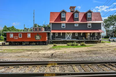 721 E Bridge Street, Plainwell, MI 49080 - Photo 19