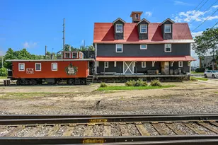 721 E Bridge St, Plainwell, MI 49080 - Photo 19