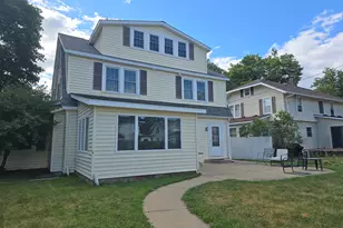 218 Michigan Ave, Sturgis, MI 49091 - Photo 3