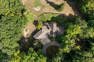 955 Kenwood Dr, Holland, MI 49423 - Photo 5