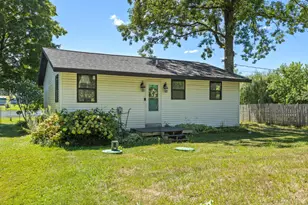 7160 Windoga Lake Dr, Weidman, MI 48893 - Photo 3