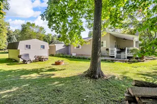 585 Norvell Beach Dr, Brooklyn, MI 49230 - Photo 35