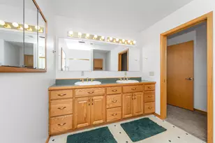 7217 Hawthorn Valley Ave, Kalamazoo, MI 49009 - Photo 41