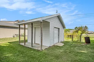 27532 May St, Edwardsburg, MI 49112 - Photo 25