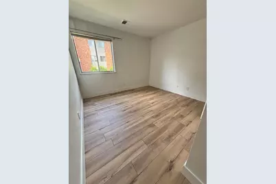 734 W Kilgore Road #206, Kalamazoo, MI 49008 - Photo 9