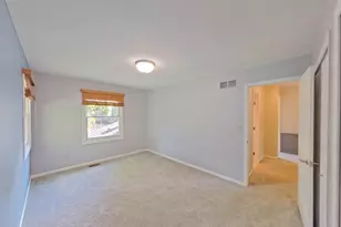 8415 Bridge Rd, Grosse Ile, MI 48138 - Photo 43