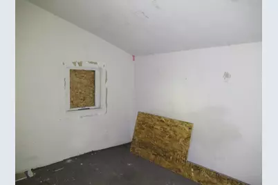 562 W Van Buren Street, Battle Creek, MI 49037 - Photo 7