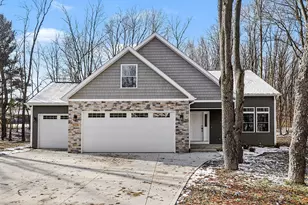9209 Kellie Ln, Richland, MI 49083 - Photo 1