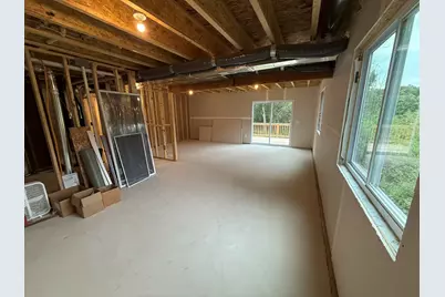 1860 Kreft Street NE, Grand Rapids, MI 49525 - Photo 15