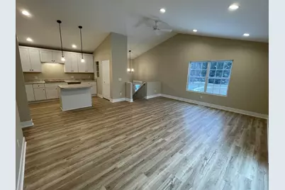 1860 Kreft Street NE, Grand Rapids, MI 49525 - Photo 5