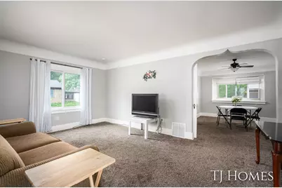 52 Holly Street SW, Grand Rapids, MI 49548 - Photo 7