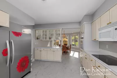 5391 Ticonderoga Drive SE, Kentwood, MI 49508 - Photo 13