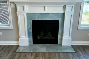 20015 Fountain View Ln, Brownstown, MI 48183 - Photo 23