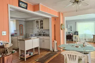 10 Armstrong, Hillsdale, MI 49242 - Photo 3