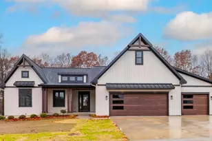 776 Chancellor Dr SW, Grandville, MI 49418 - Photo 1