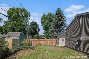 3100 Glenbrook Dr, Lansing, MI 48911 - Photo 19