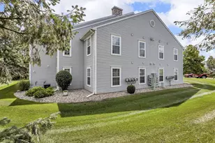 745 W Barrington Cir, Jackson, MI 49203 - Photo 31