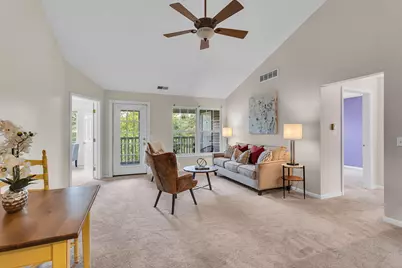 745 W Barrington Circle, Jackson, MI 49203 - Photo 7