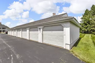 745 W Barrington Cir, Jackson, MI 49203 - Photo 27