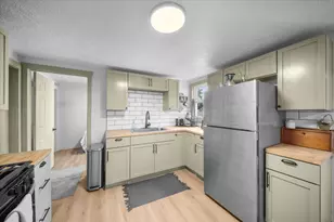 3283 McCracken St, Norton Shores, MI 49441 - Photo 11