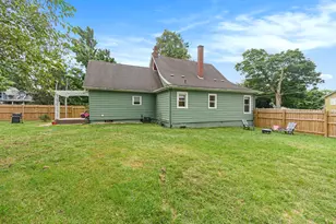 403 Elm St, Paw Paw, MI 49079 - Photo 17