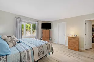 1802 Lakeshore Dr, Saint Joseph, MI 49085 - Photo 17