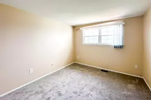 19561 Mariner Ct, Northville, MI 48167 - Photo 39