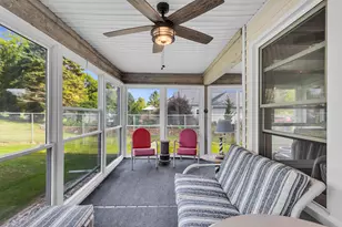 2018 W Coachlight Dr, Jackson, MI 49201 - Photo 29