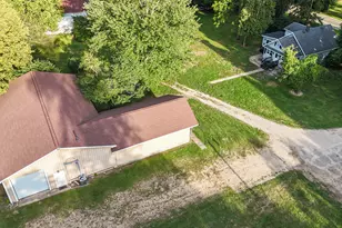 18124 S Fisher Lake Rd, Three Rivers, MI 49093 - Photo 11