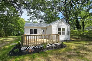 470 S Sheridan Dr, Muskegon, MI 49442 - Photo 1