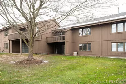 1335 Suncrest Drive NE, Grand Rapids, MI 49525 - Photo 39