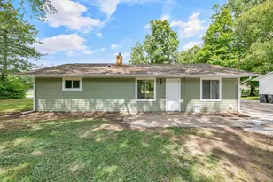 802 Carrol St, Buchanan, MI 49107 - Photo 3