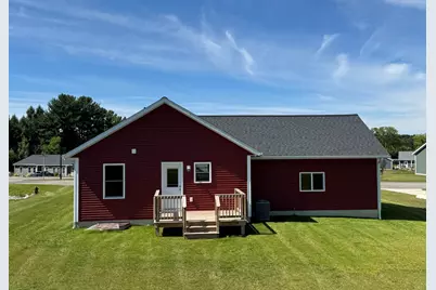 250 Willowside, Shelby, MI 49455 - Photo 9