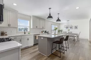 11757 Everett Ave, Allendale, MI 49401 - Photo 9