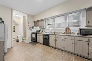 420 Linden St, Big Rapids, MI 49307 - Photo 7