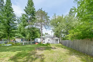 108 Henderson Pl, Cadillac, MI 49601 - Photo 21