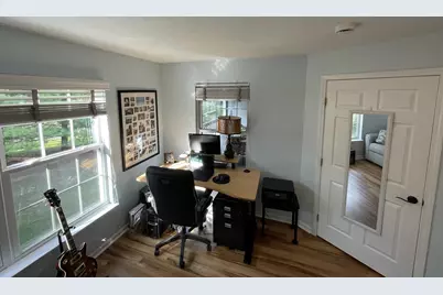 732 W Barrington Circle, Jackson, MI 49203 - Photo 23