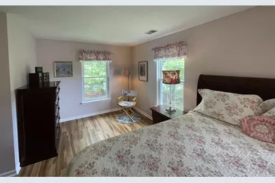 732 W Barrington Circle, Jackson, MI 49203 - Photo 13