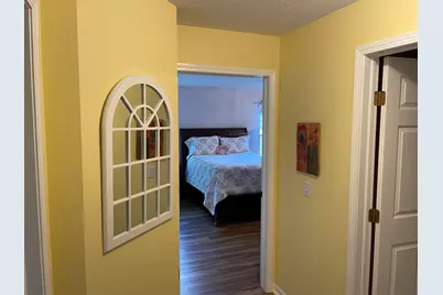 732 W Barrington Circle, Jackson, MI 49203 - Photo 11