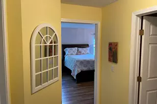 732 W Barrington Cir, Jackson, MI 49203 - Photo 11