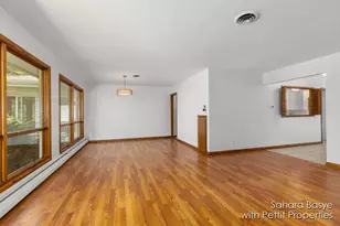 15 Birch Hill Dr, Battle Creek, MI 49015 - Photo 9