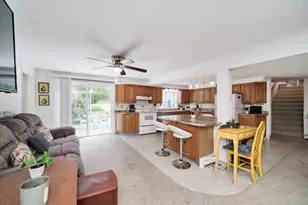 6665 Lakeshore Rd, Manistee, MI 49660 - Photo 13