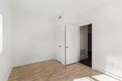 703 E Dowland, Ludington, MI 49431 - Photo 15