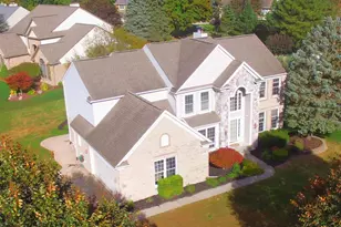 47498 Fox Run Dr, Canton, MI 48187 - Photo 5